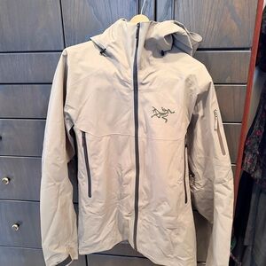 Arc'teryx Sabre Shell Jacket